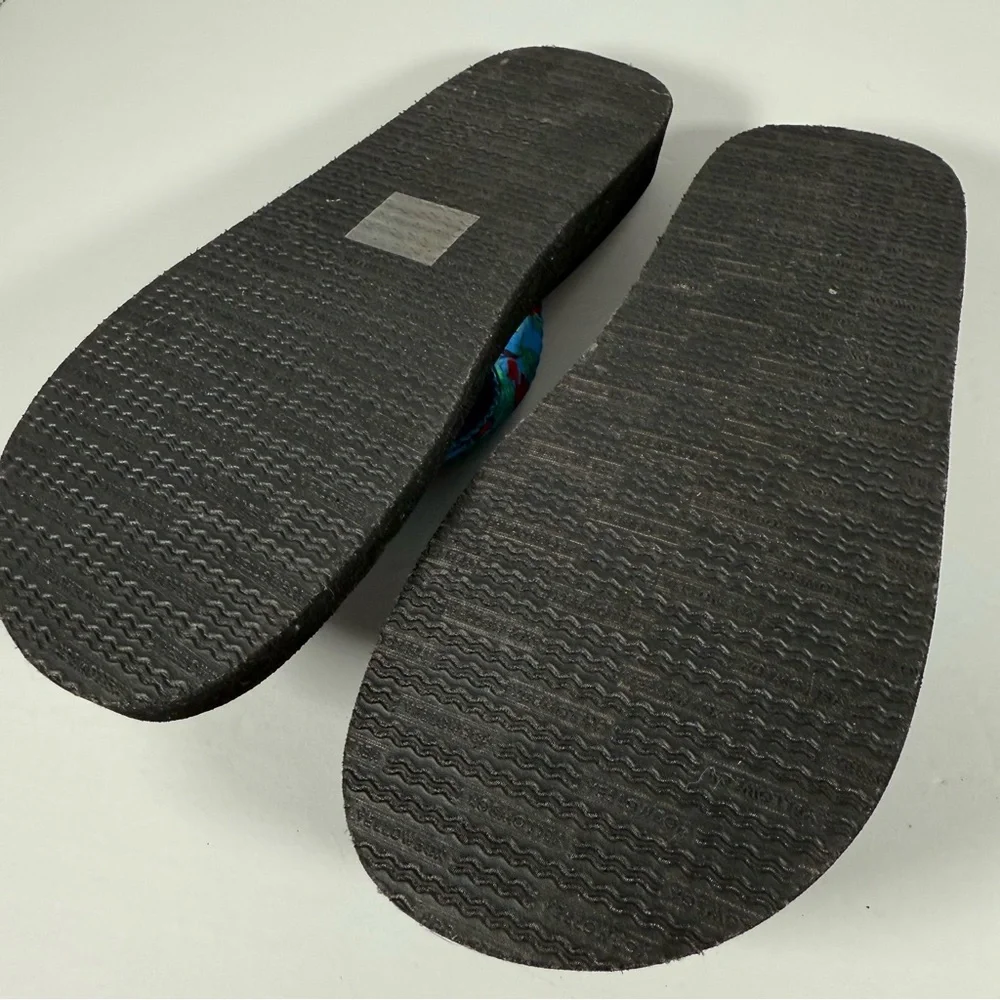 Yellow Box Flip Flops Blue with Pink Flamingos Size 7 1/2 7.5 Sandals Tropical - Picture 9 of 15